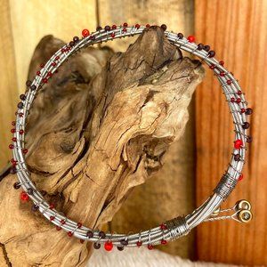 Handmade Metal Wire Red Beaded Bangle